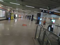 -常熟路(地铁站)