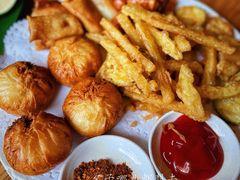 -云之南(八里庄店)