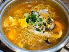 -金顺韩式烤肉·网红烤肉店(广利路店)