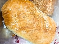 鸭油烧饼-朱记小郑酥烧饼(建康路店)