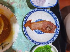 -百年老字号·观振兴蟹黄面·三虾面·苏式面(观前街富仁坊巷店)