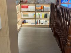 -新华书店(泉城路店)