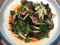 -有红鸡毛店·川菜(建设路店)