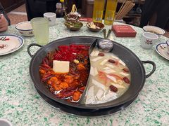 -鸿姐老火锅(疁城新天地店)