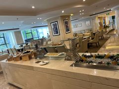-斑斓西餐厅·自助茶点(高崎机场佰翔花园酒店)