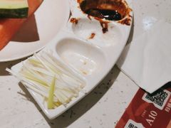 -三人行骨头王火锅(长寿店)