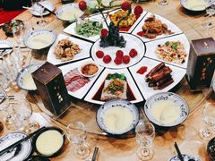 -蓝田九大碗民俗食府(蓝田店)