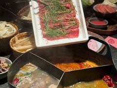 -三出山火锅(南京万象天地店)