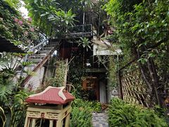 -Cục Gạch Quán