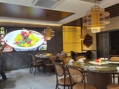 -宣威山野人家·云南菜·菌火锅(金碧店)
