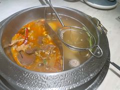 -左庭右院鲜牛肉火锅(浦江欢乐颂店)