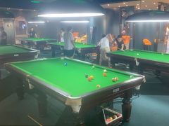 -夜时尚台球俱乐部(汉阳摩尔城店)