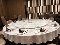 包厢-世纪缘湖滨花园酒店·湖景轩中餐厅(太阳宫店)