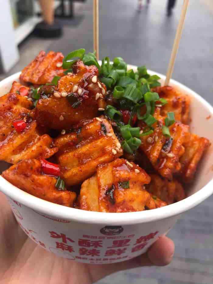 周签签锅巴土豆(鼓楼店)-"超级好吃的一家店,去鼓楼必吃,最爱里面的.