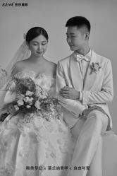 -芭莎视觉婚纱摄影(花溪店)