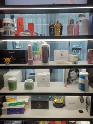 -U·NI SALON 造型