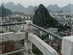 -叠彩山景区