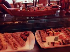 -荣誉国际酒店-云顶旋转餐厅