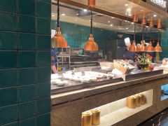 -半岛翡丽海鲜自助餐厅(观风亭店)