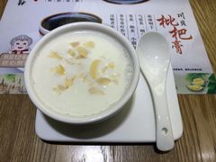 杏仁露双皮奶-糖糖屋•糖水•雪花冰店(时尚天河店)