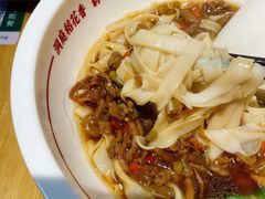 泡椒鸡杂米粉-呷佬·长沙手工米粉(金沙江路店)