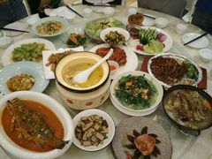 -江南大酒店·地道正宗有锅气的江西菜(中华北大街店)