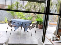靠窗位-川流不息(北蔡休闲广场店)