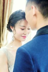 -易摄影婚纱摄影工作室