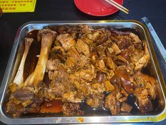 酱肘子-卤煮老北京酱肉馆