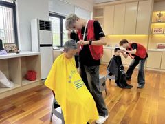 -首脑美容美发化妆美甲培训学校(龙岗校区)