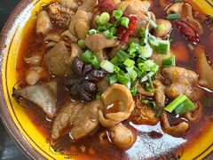 -曾氏肥肠馆(凯瑞雅居店)