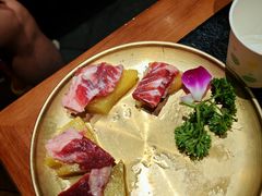 -何发发和牛烧肉·鳗鱼榴莲放题自助(乐峰广场店)
