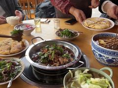 -大众跷脚牛肉馆·非遗传承单位(峨眉山店)