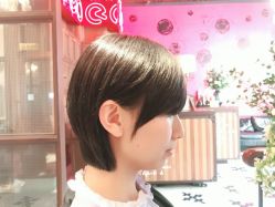 -侨治发型