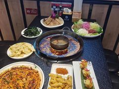 -渝里重庆火锅(航天城店)