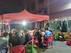 -巴五中胖娃烧烤