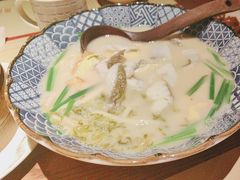 -荣家黄鱼面(前滩太古里店)