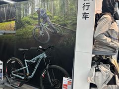 -迪卡侬(越秀公园店)