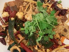 -拿渡·水煮鱼麻辣香锅(王府井奥莱·香江小镇店)