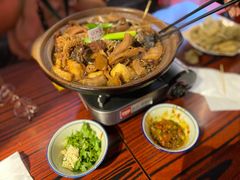 -沙胆彪炭炉牛杂煲(成都玉林店)