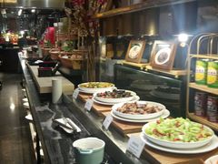 -岷山饭店-芝芝自助餐厅