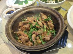沙姜乳鸽-五邑人家(江门店)