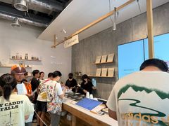 -喜茶(上海打浦桥日月光gelato lab+店)
