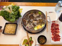 -牛记皇鲜牛肉火锅(环球度假区梨园店)