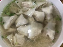 -周震馄饨