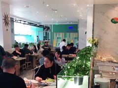 大堂-绿岛港轩海鲜烤肉涮锅自助餐厅