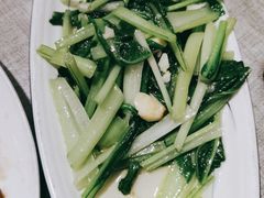 -鲜榨果汁·啤酒鱼(环岛河店)