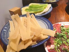 -受气牛肉·耙牛肉火锅(水晶郦城店)