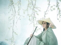 -九月鹰飞汉服摄影工作室