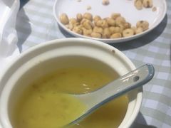 -拿渡·水煮鱼麻辣香锅(王府井奥莱·香江小镇店)